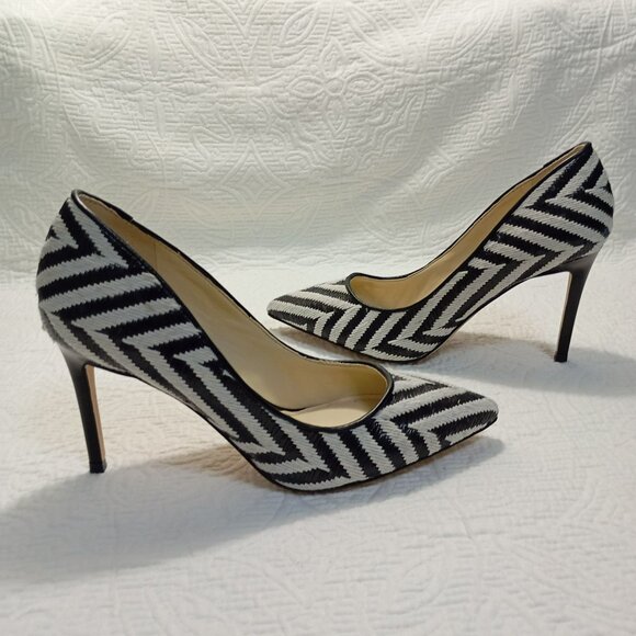 Nine West Stilettos Heels Size 6M Black & White Chevron Pointed Toe Womens - Picture 7 of 10